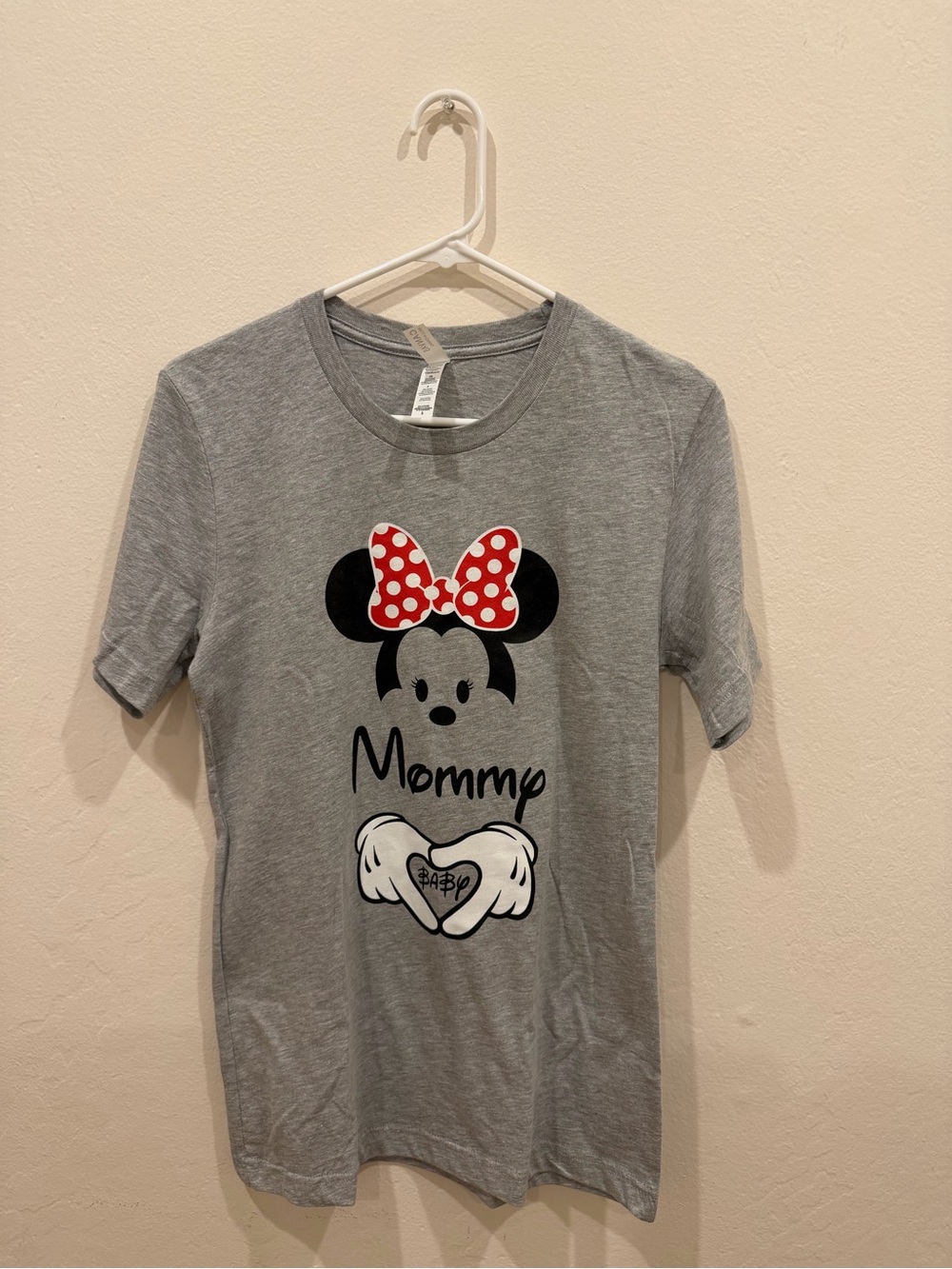 Mommy Minnie Baby Pregnancy announcement tshirt Graphic